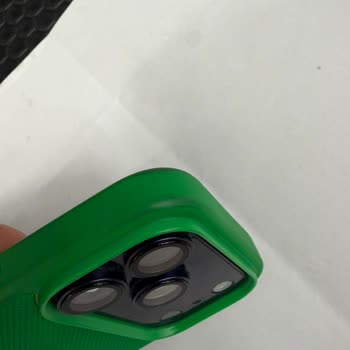 Lacoste Telefon Kılıfı Renk Atıyor, Müşteri Hizmetleri Oyalıyor