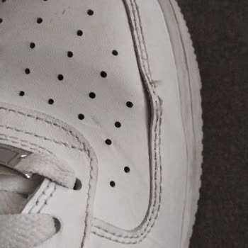 Nike Air Force 1 Ayakkabısında Dikiş Açılması Ve Mağazanın Ret Cevabı