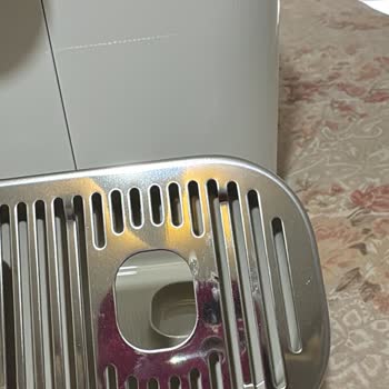 Yeni Nespresso Makinesinde Boya Kusuru Ve Pas