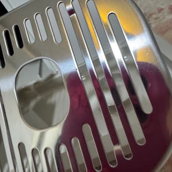 Yeni Nespresso Makinesinde Boya Kusuru Ve Pas