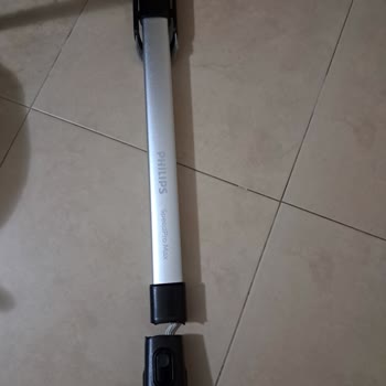 Philips SpeedPro Max 7000 Şarjlı Dikey Süpürge Parça Kırılması Ve Garanti Talebi