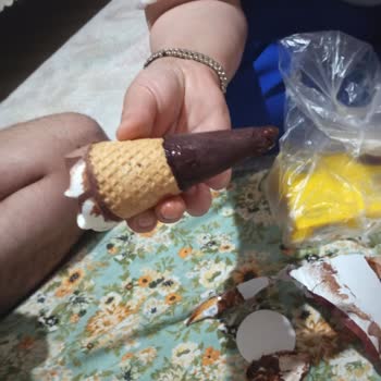 Sultanbeyli BİM’den Hatalı Dudi Çikolatalı Dondurma Ve Sağlık Endişesi