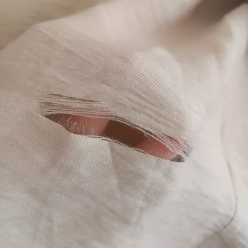 DeFacto Elbisemde Kısa Sürede Kumaş Ayrılması Ve İade Talebi