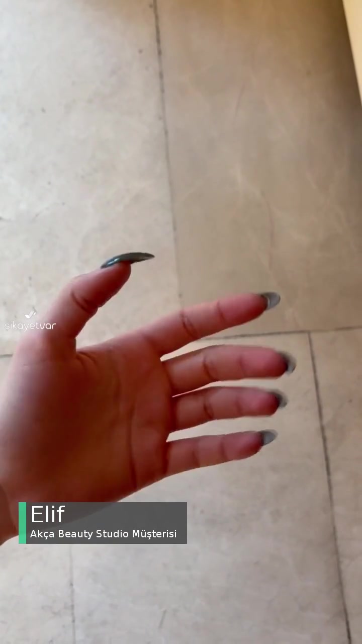 Akça Beauty Studio Protez Tırnaklarım Pençe Gibi Oldu! videonun kapak resmi