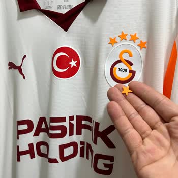 Yıldızın Düşmesi Nedeniyle Formada Kalite Sorunu Ve Ücretsiz Değişim Talebi