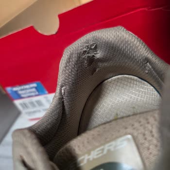 Skechers Ayakkabım 40 Günde İç Topuk Aşınması Ve Garanti İhlali