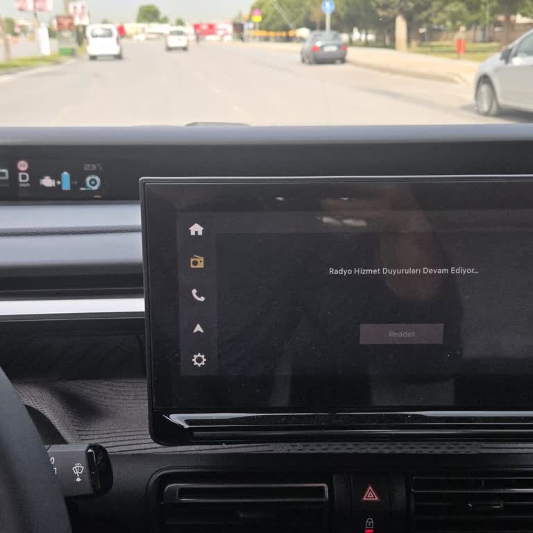 Citroen C3 Aircross Radyo Uyarısı Nedeniyle Multimedya Kilitleniyor
