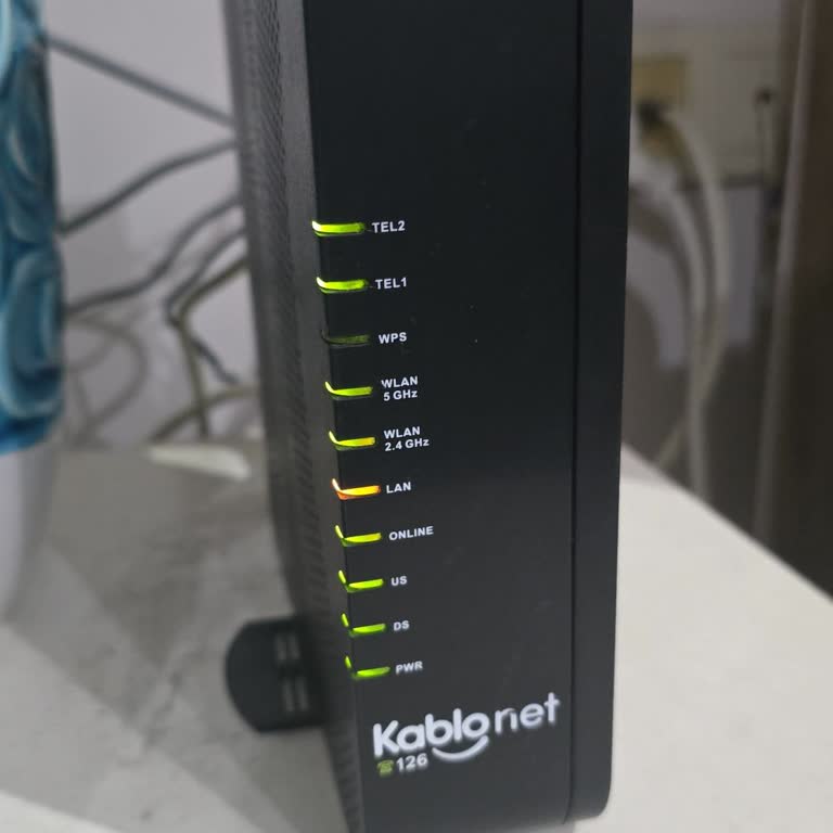Kablo Net İnterneti Sürekli Kesiliyor, Çözüm Bekliyor