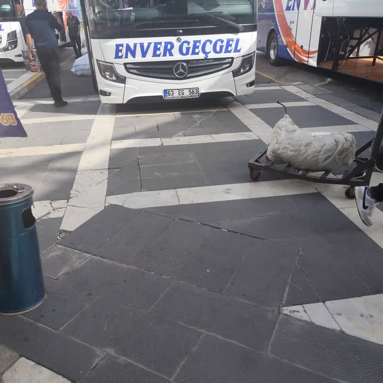 Bilette Viranşehir Yazarken Şanlıurfa Aktarması Ve Şoförün Kaba Davranışıyla Mağduriyet