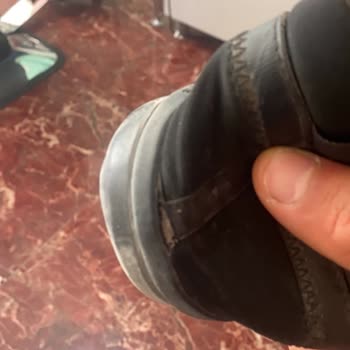 Garanti Kapsamındaki Adidas Terrex Ayakkabının Tabanı Açıldı, Değişim Talebi