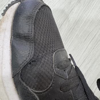 Nike Air Max SC Ayıplı Çıktı, Satıcıdan Cevap Yok