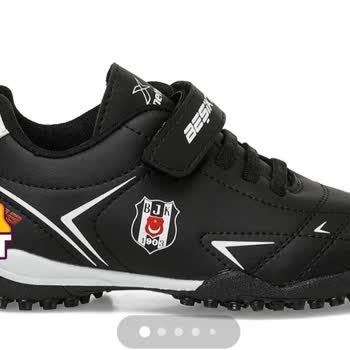 Beşiktaş Bayrağının Ayakkabıya Düşürülmesi Kinetix Üzerinde