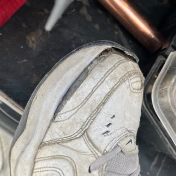 Nike Ayakkabısının Kısa Sürede Deforme Olması Ve İade Reddi
