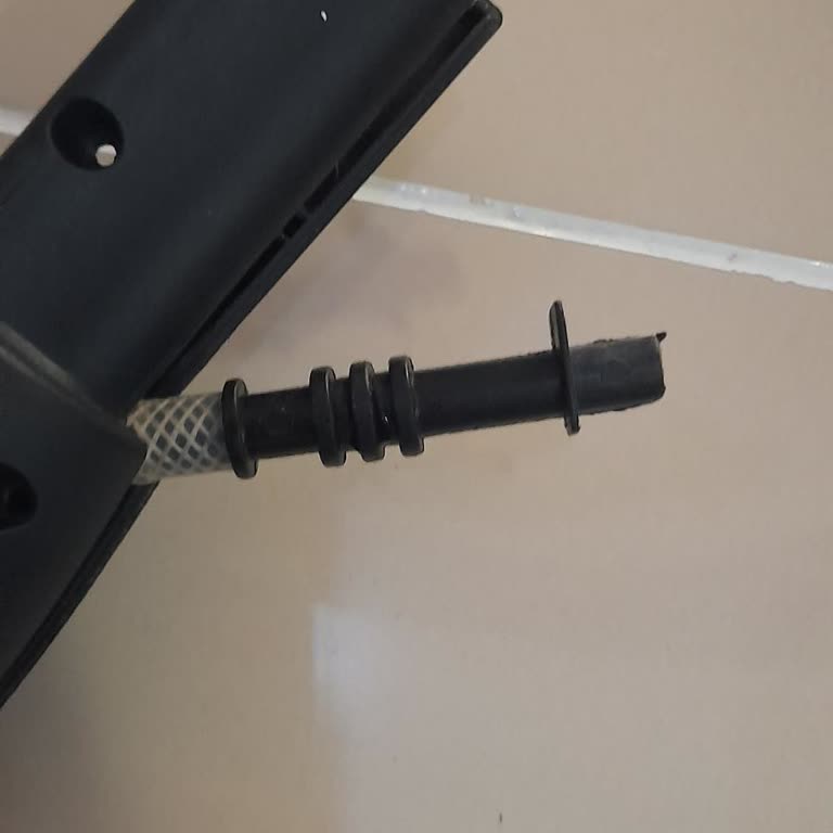 Pirantech CB-107C Buhar Makinesinin Tabanca Ucu Kırıldı, Yedek Parça Ve İletişim Talebi