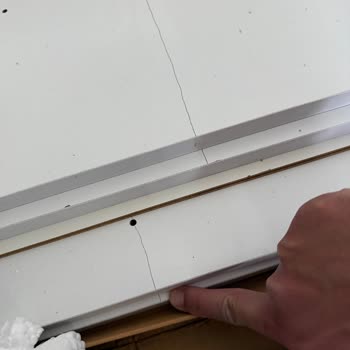 Kırık Dolap Teslim Edildi, A101 Müşteri Hizmetleri Çözüm Sunmadı