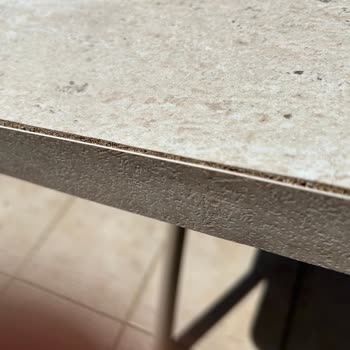 Koçtaş Bahçe Mobilyasında Eksik Parça Ve Kabarmış Masaya Çözüm Talebi