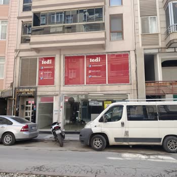 Tedi Mağazası Kiracıyı Tek Taraflı Feshetti, Eksiksiz Onarım Yapmadan Anahtar Teslim Etti