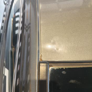 Opel Astra Tavanındaki Boya Ve Pas Sorunu Garanti Dışı Olarak Reddedildi