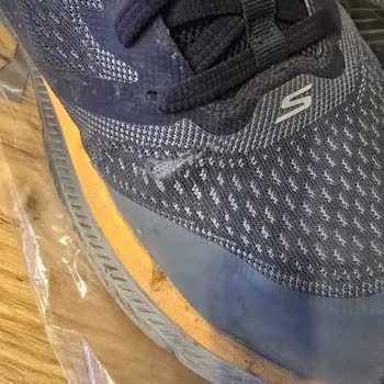 Boyner'den Alınan Skechers Ayakkabısının Kısa Sürede Yırtılması Ve Garanti Reddi