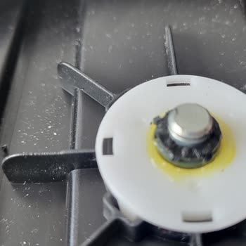 Fakir Filter Pro Süpürgenin Tekerlek Ve Tutma Kolu Kırıldı, Garanti Kapsamında Tamir Talebi