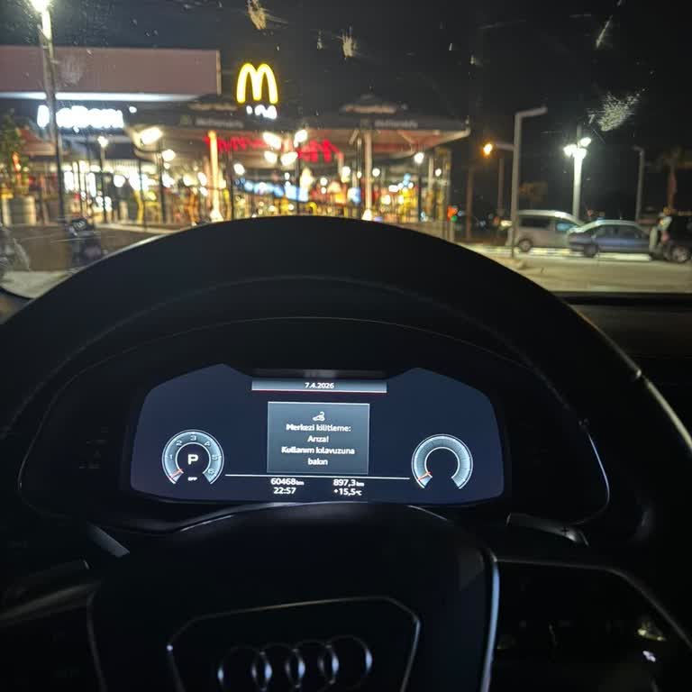Audi A6 Merkez Kilit Arızası Çözülmedi, Araç Değişimi Talep Ediliyor