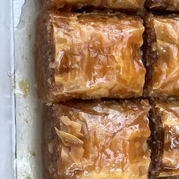 Baklava’da Saç Ve Kirpik Bulunması Hijyen İhlali