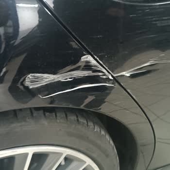 Mercedes Bostancı Servisinde Araç Kaportam Çarpıldı Ve Değer Kaybı Yaşadım