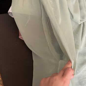 Esra Erdem Couture Yırtık Ürün Mağduriyeti