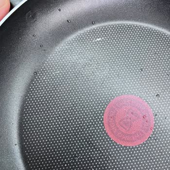 Kısa Sürede Çizik Gelen Tefal Tavası Kalite Güvenini Sarstı