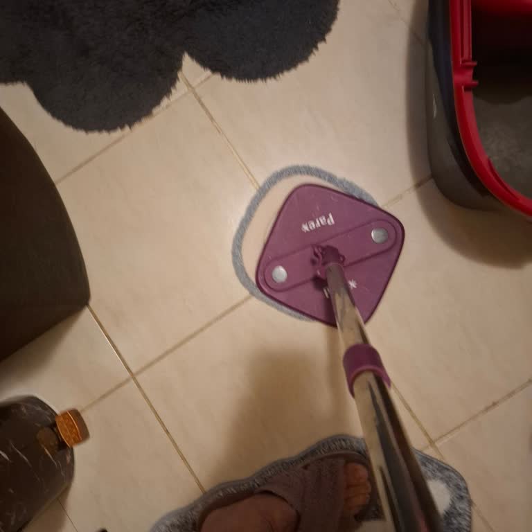 Mop Pedinin Yerinden Kayması Ve Sıkarken Toparlanamaması
