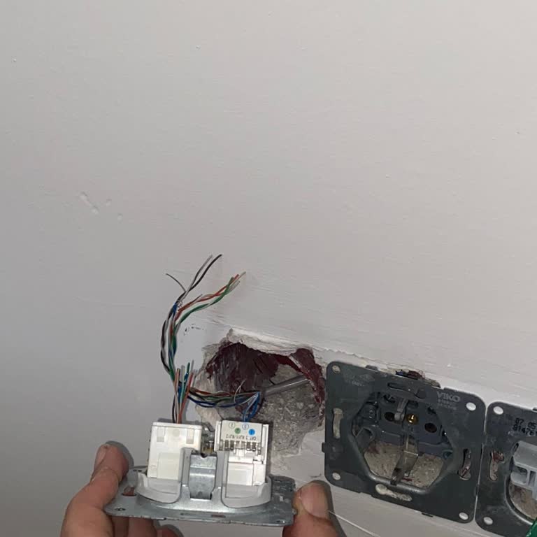 Mevcut İnternetim Kesildi, Kurulum Yapılamadı Ve Teknisyen Saygısız Davrandı