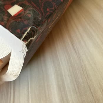 Katre-i Matem Kitabının Sıfır Olduğu Sözü Aşılmış, Kapak Yırtılmış Ve Kargo Özensiz Gönderildi