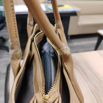 Zara Çanta Sapları Kısa Sürede Kırıldı, Fişsiz İade Talebi