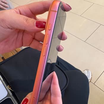 Turuncu Renkli Telefonun Pembeleşmesi Ve Kasko Sözünün İhlali