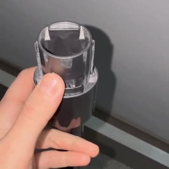Dyson V12 Teleskopik Borusundaki Sallantı Ücretsiz Değişim Talebi
