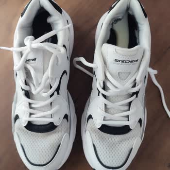 Skechers Ayakkabısı 4 Ayda Açıldı: Değişim Veya İade Talebi