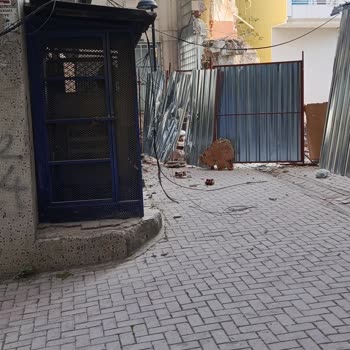 Acil İnternet Kesintisi Ve Güvenlik Riski İçin Dağıtıcı Kutu Taşınması Talebi