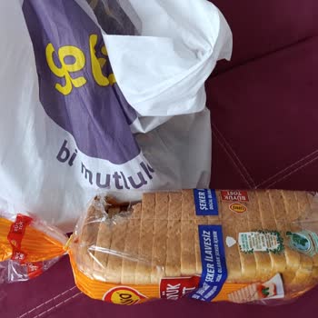 Getir Mağazasından Gelen Tost Ekmeğinde Hijyen İhlali