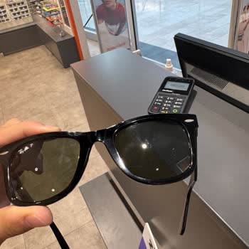 Atasun Optik Akbatı Şubesinde Rayban Gözlüğüm Çizildi Ve Sap Kırıldı, Yetkililer Kaba Davrandı
