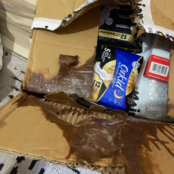 Şampuan Kapağı Patladı: Siparişimdeki Diğer Ürünler Sızdı Ve İade Süreci Zorlaşıyor