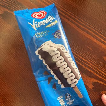 Algida Viennetta Ürününde Çikolata Kaplaması Eksik