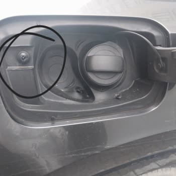 Araç Tesliminde Gizlenen Kusurlar Ve Söz Verilen Parçaların Gecikmesi