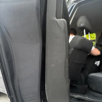 Pilot Garage Şubesinde Ekspertiz Sonrası İç Aksam Sorunu Ve Merkezi Kilit Arızası
