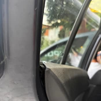 Pilot Garage Şubesinde Ekspertiz Sonrası İç Aksam Sorunu Ve Merkezi Kilit Arızası