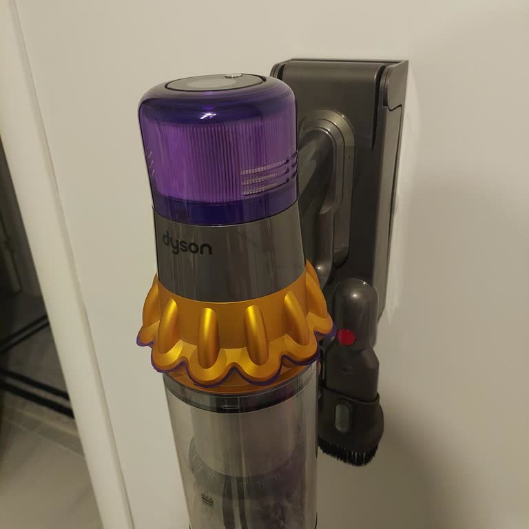 Dyson V15 Batarya Arızası Garantiden Çıktı, Ücretsiz Değişim Talebi