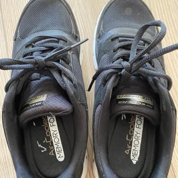 Skechers Ayakkabısında Üretim Kusuru: Dikişin Kısa Sürede Kopması Ve Müşteri Memnuniyetsizliği