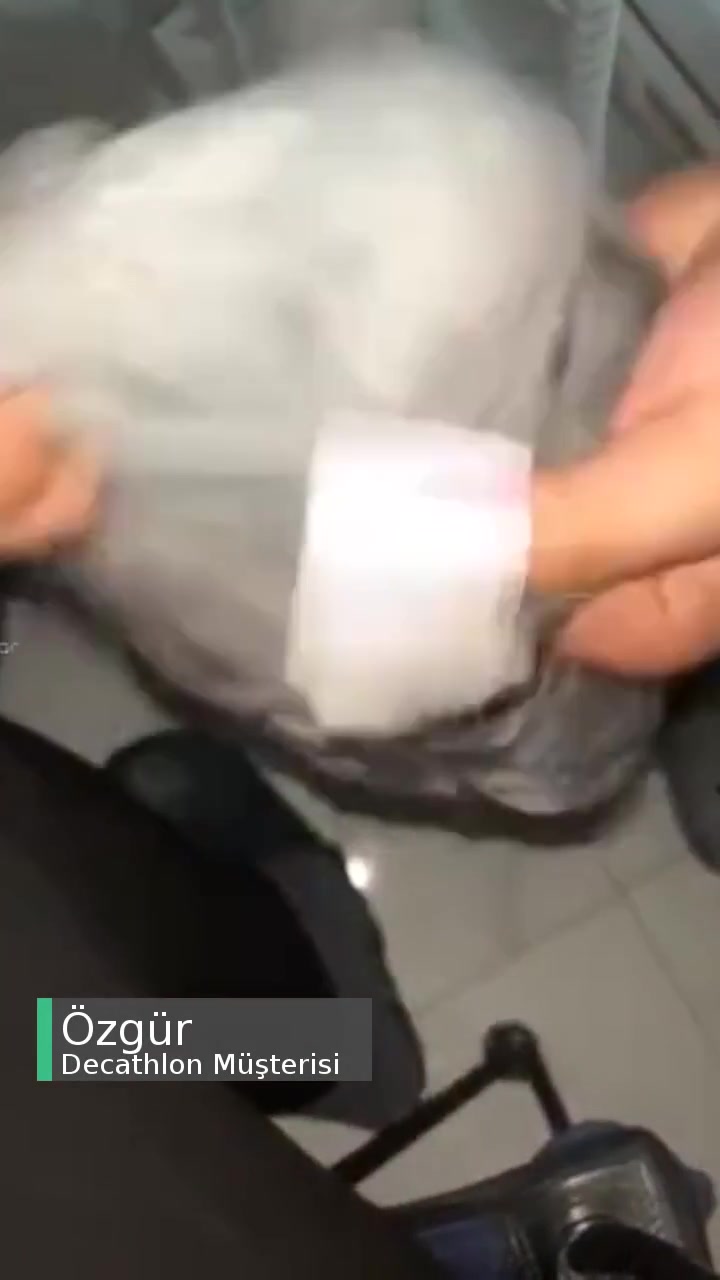 Decathlon Şişme Yastık Ürün İçerisinde Deformeler videonun kapak resmi