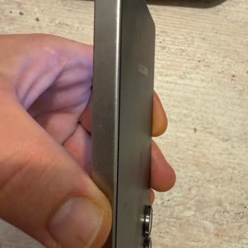Kamera Odak Ve Tek Yönlü Şarj Arızaları Nedeniyle Samsung S25 Ultra Değişim Talebi