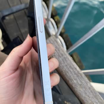 Batarya Şişmesi Ve Aşırı Isınma Nedeniyle İphone 13 Kullanılamaz