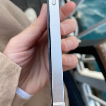Batarya Şişmesi Ve Aşırı Isınma Nedeniyle İphone 13 Kullanılamaz